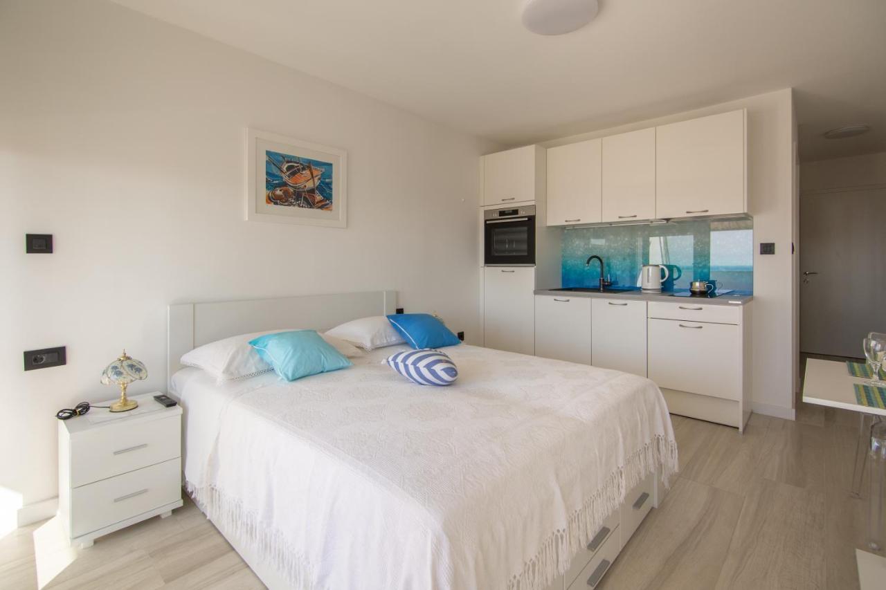 Apartments Nona Draga Komiza Ngoại thất bức ảnh