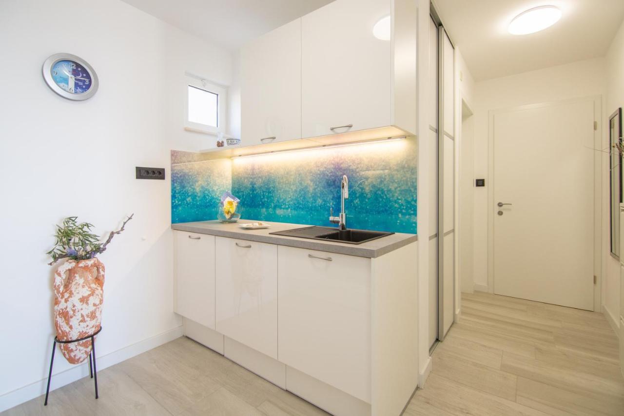 Apartments Nona Draga Komiza Ngoại thất bức ảnh